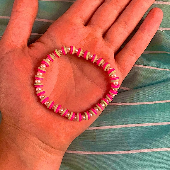 Variety of stickers with every purchase - Picture 3 of 3